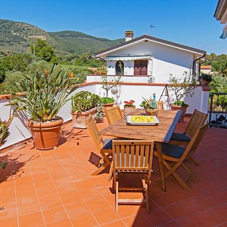 Ferienwohnung La Terrazza - Splendido Trilocale A Lacona Exterior foto